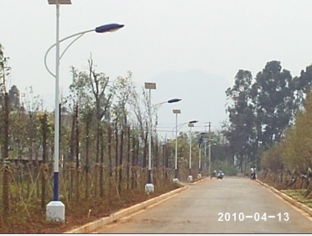 供应云南太阳能路灯